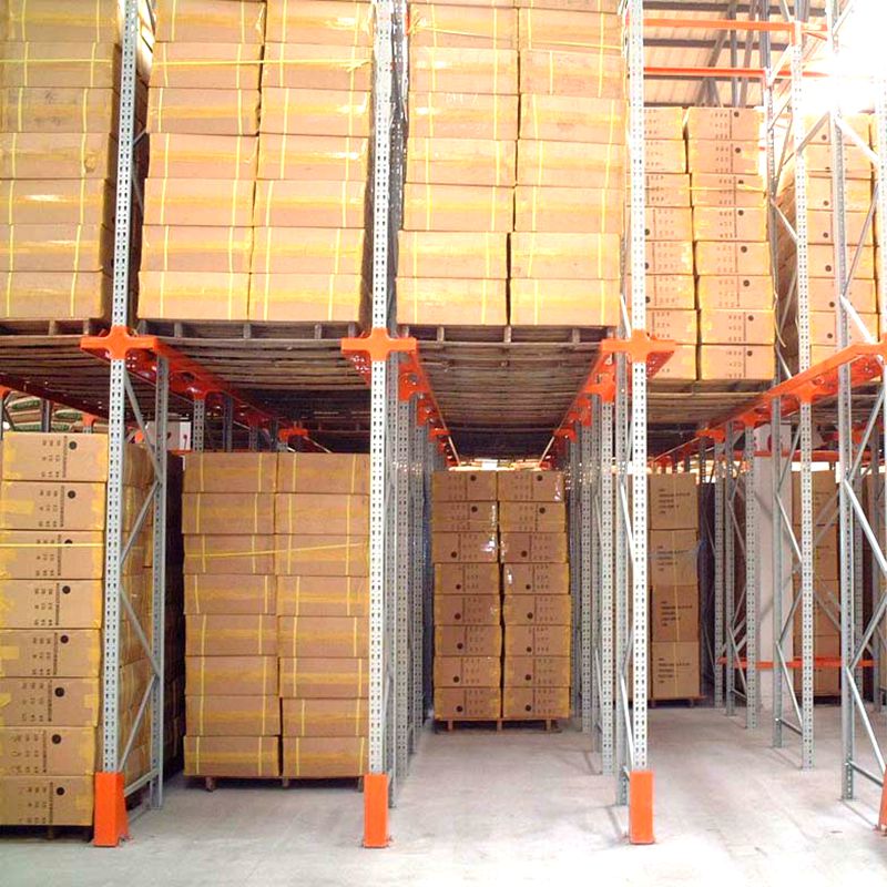 High Density Very SpaceEfficient Bulk Storage DriveIn Rack System