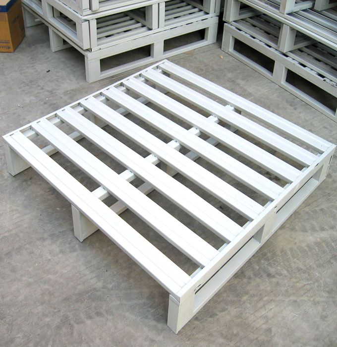 Warehouse Logistics Equiment 2 Entry Way Customized Steel Pallet