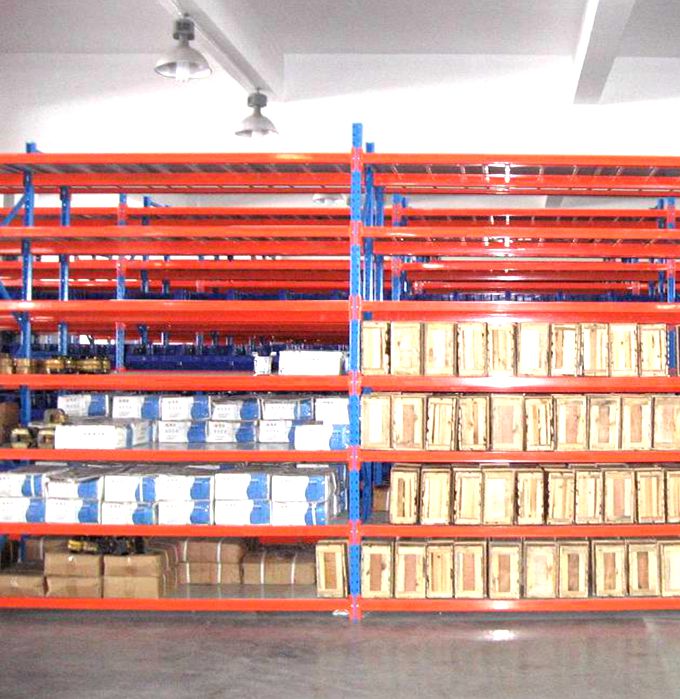 Customized medium duty storage rack with steel decking